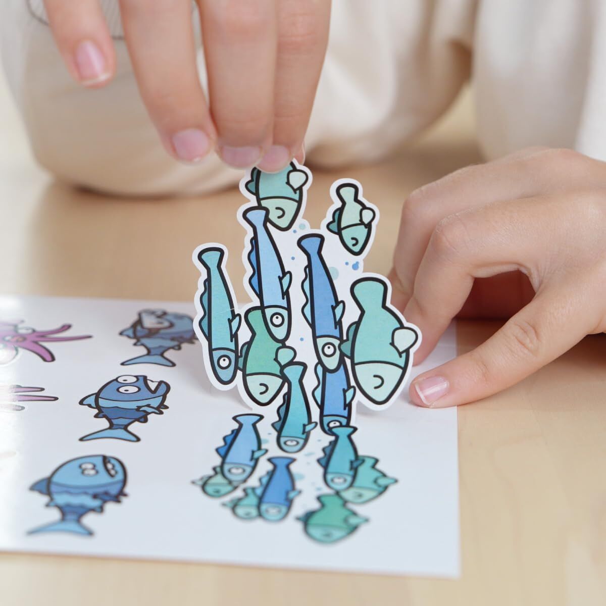 V2H9A00630310AA2F68670A12DE1E4EE83CR7489298P5